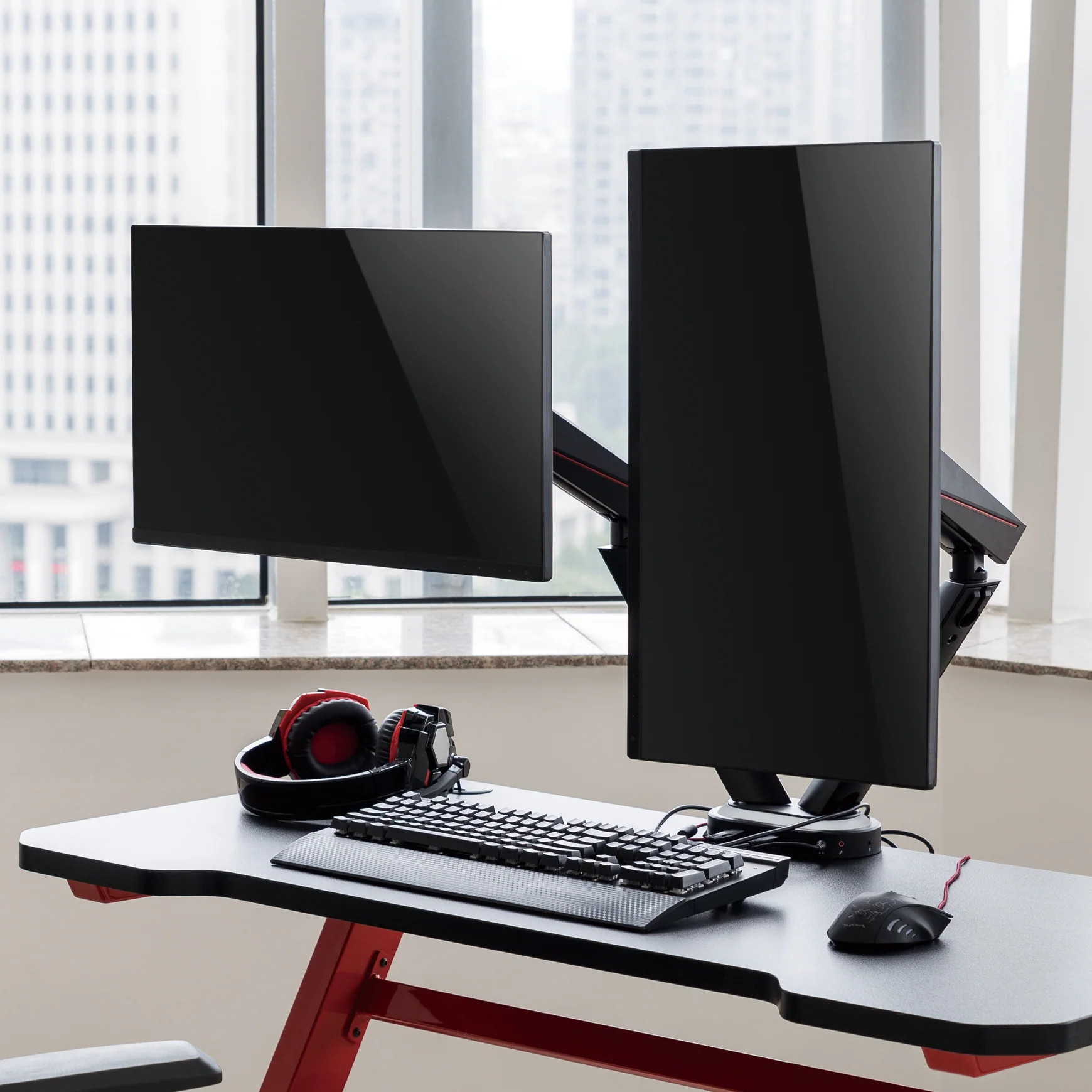Desky Dual LED Gaming Monitor Arm - Image 6