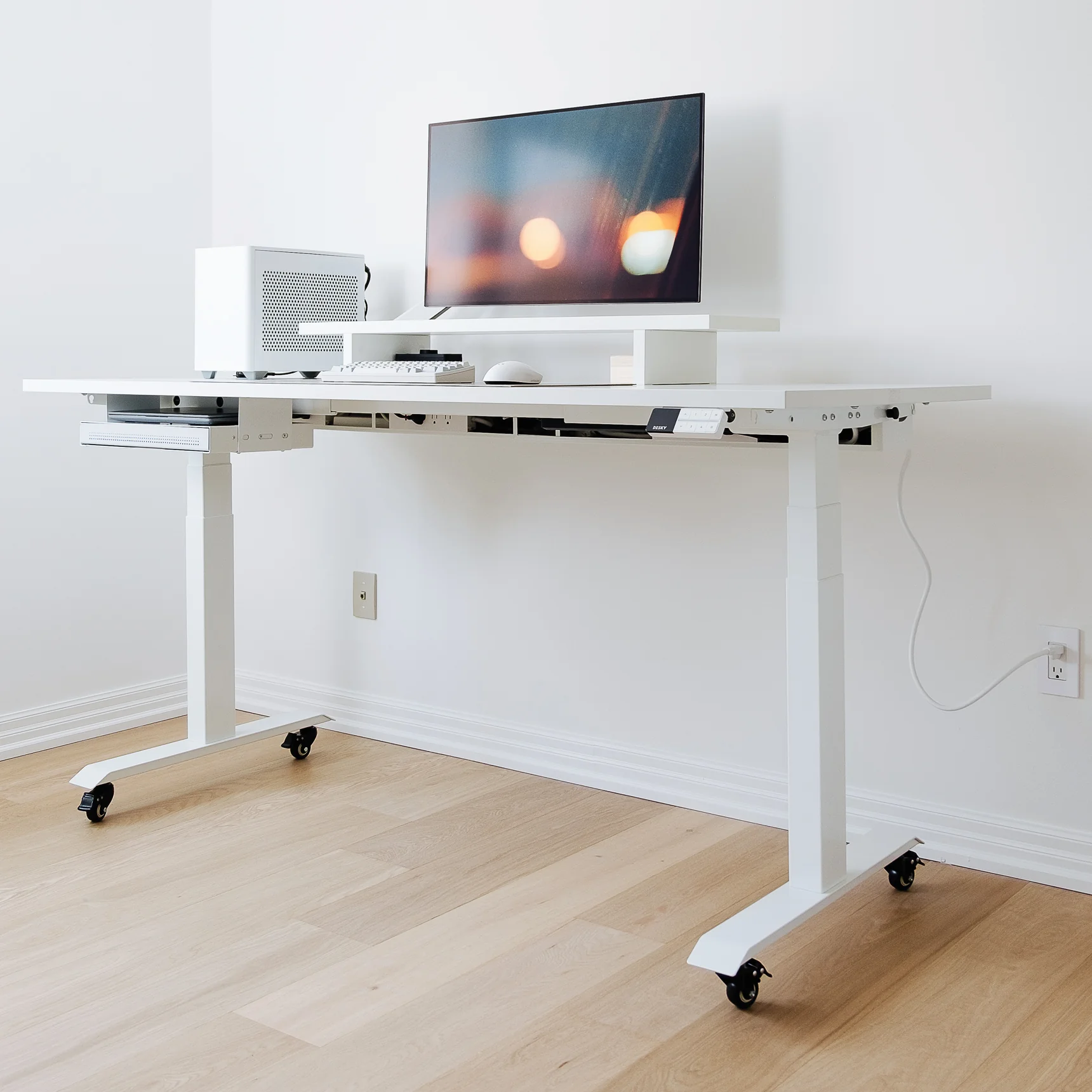Desky Integrated Cable & Power Channel - Image 6