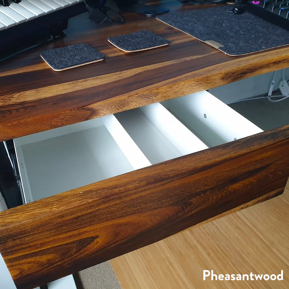 Desky Minimal Under Desk Drawer - Image 11