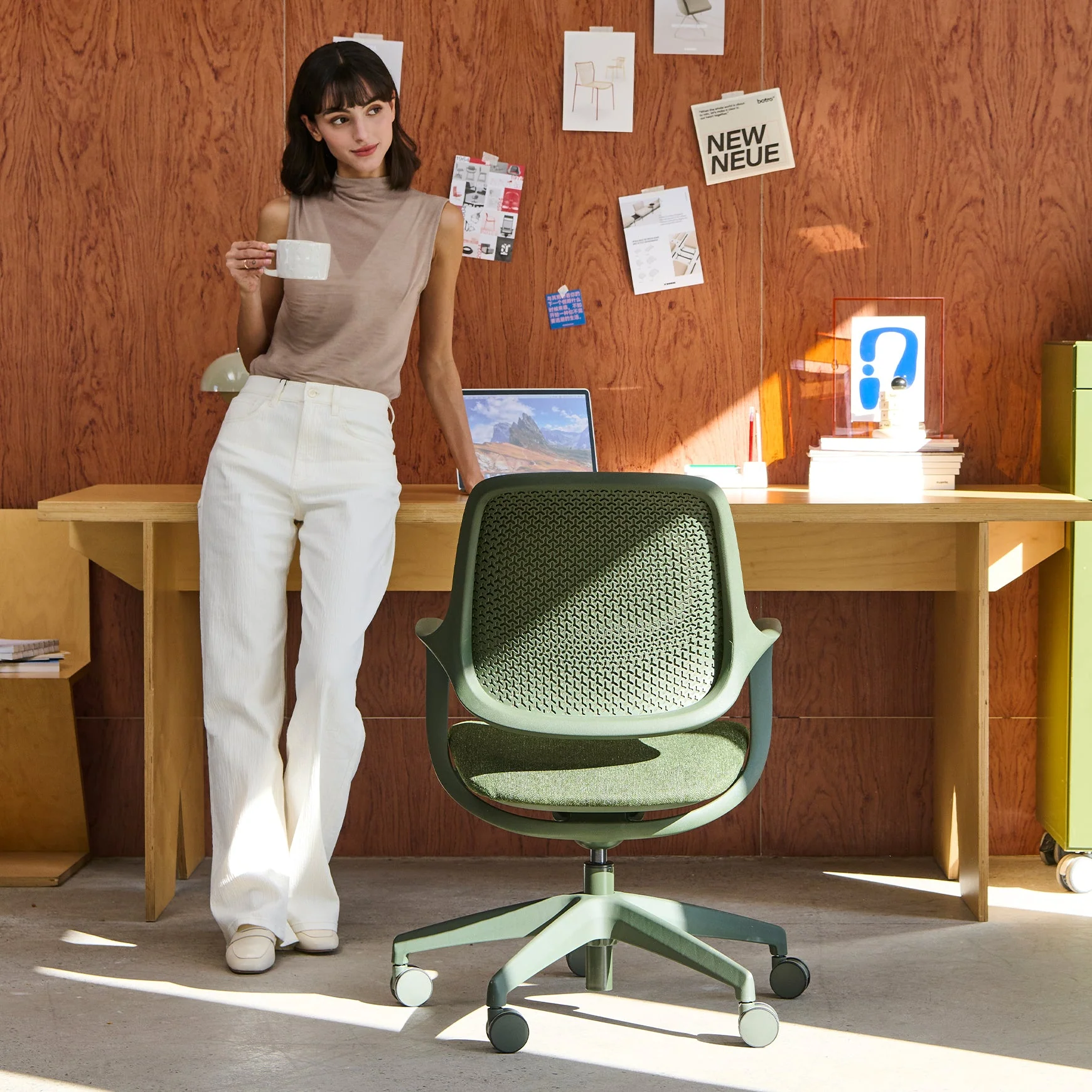 Desky Evoque Low Back Office Chair - Image 16