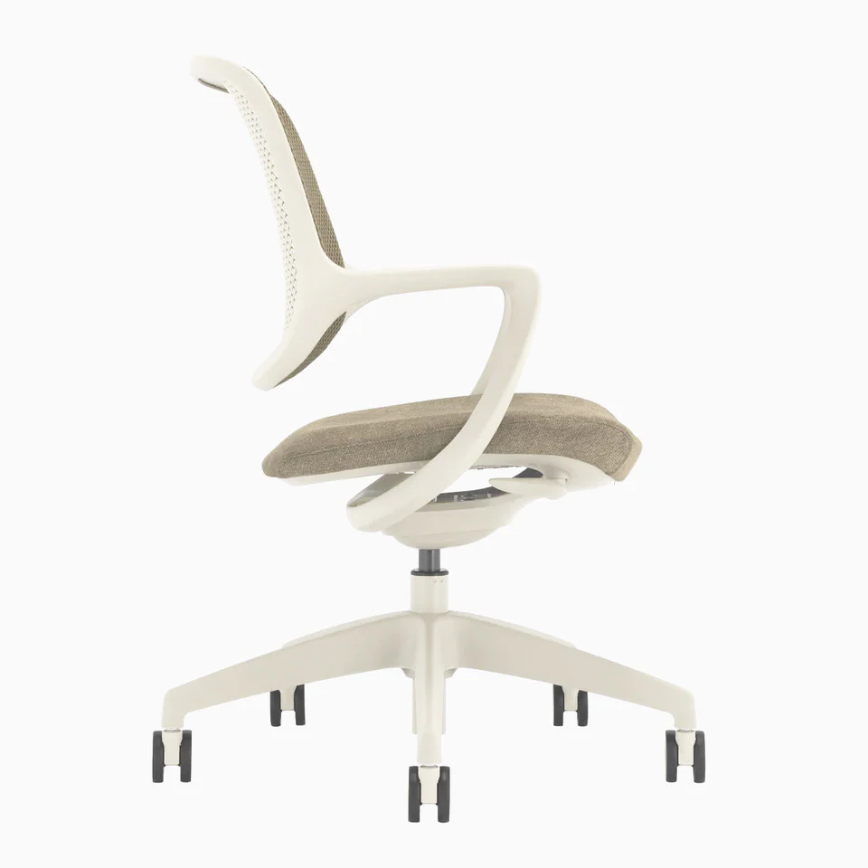 Desky Evoque Low Back Office Chair - Image 86