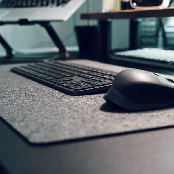 Desky Felt Desk Pad - Image 4