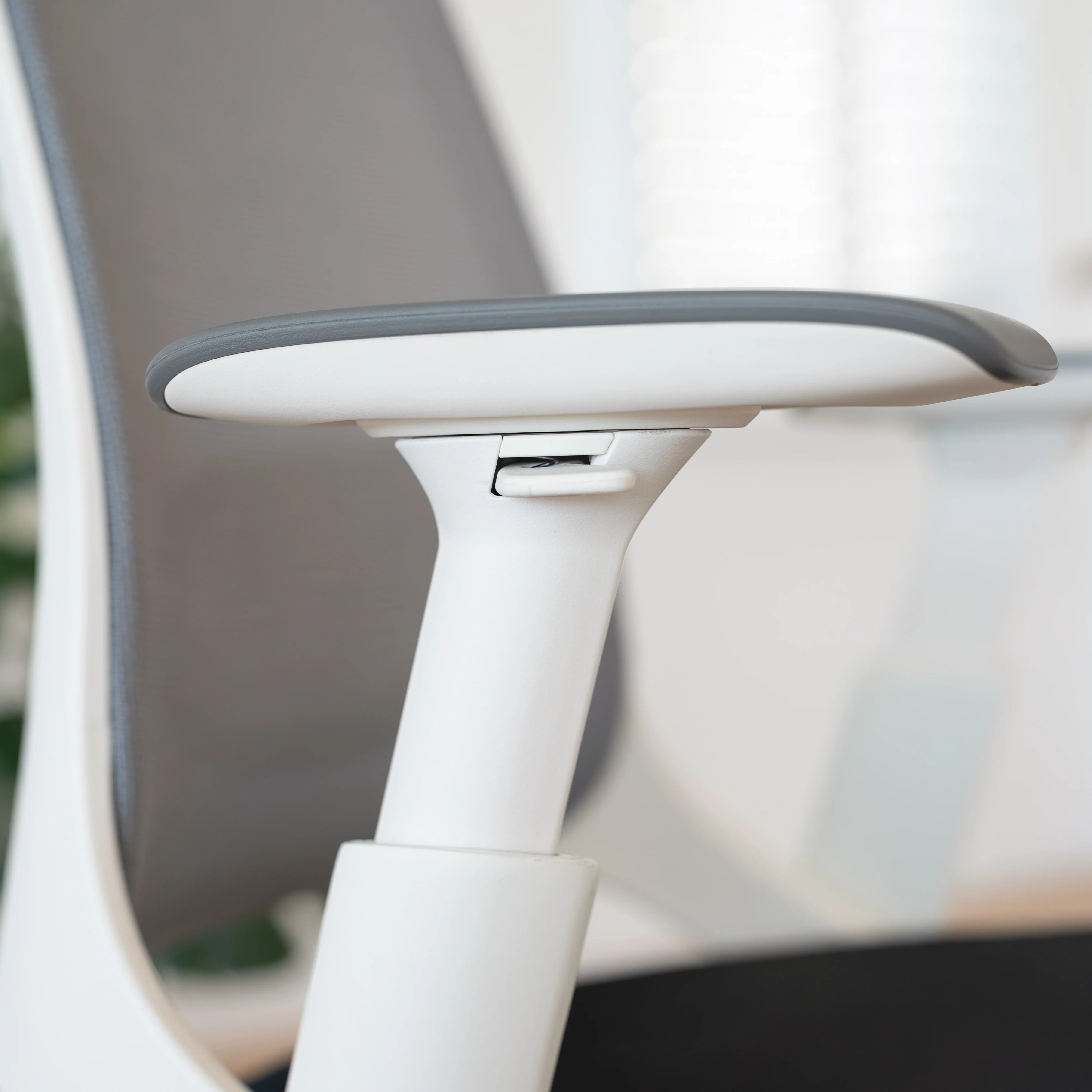 Desky Pulse Supportive Desk Chair - Image 9