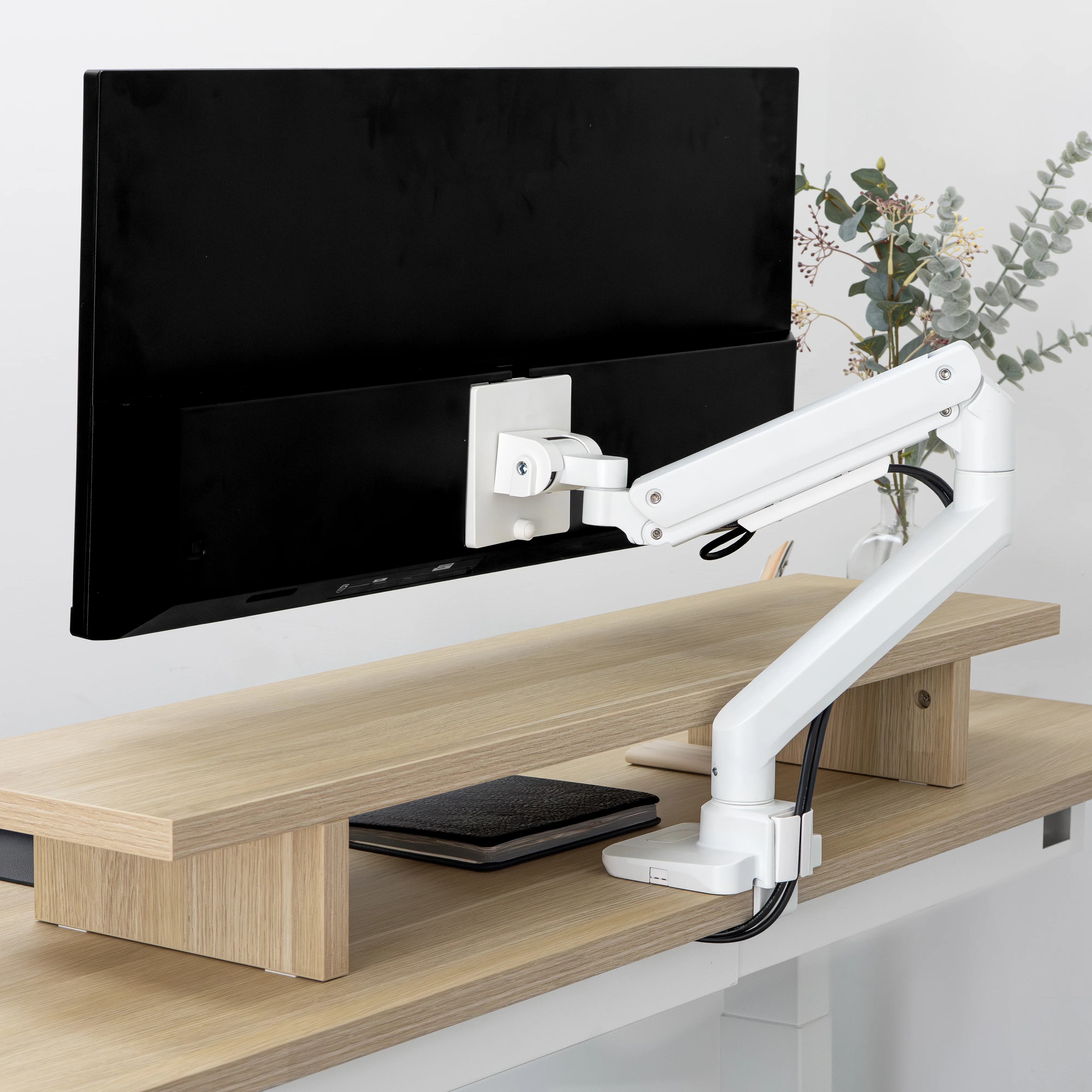 Desky Heavy Duty Ultrawide Monitor Arm - Image 3