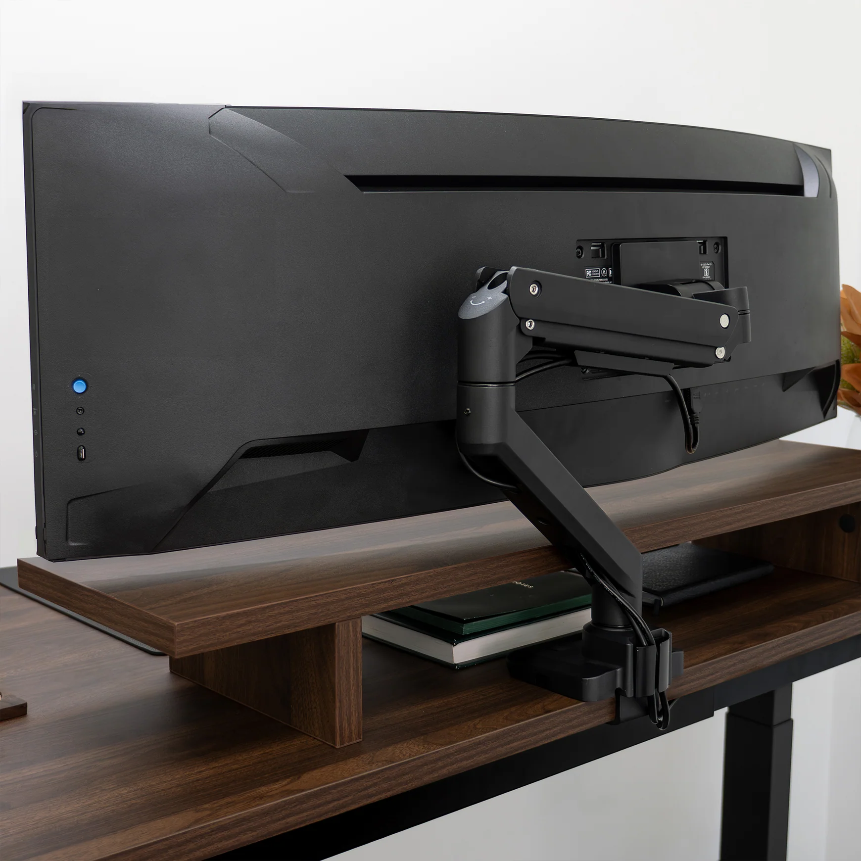 Desky Heavy Duty Ultrawide Monitor Arm - Image 7